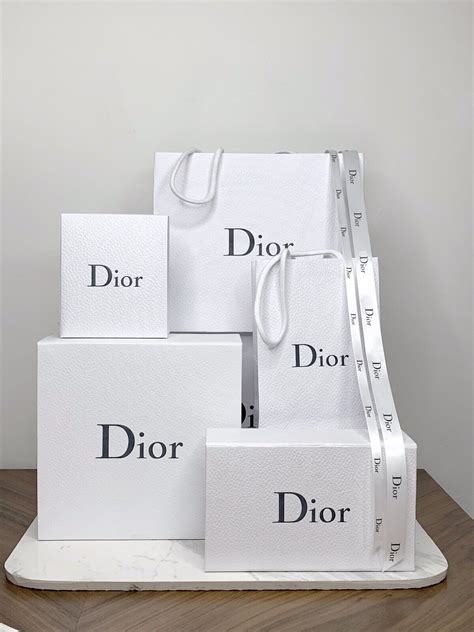 dior delivery packaging|dior gift wrapping service.